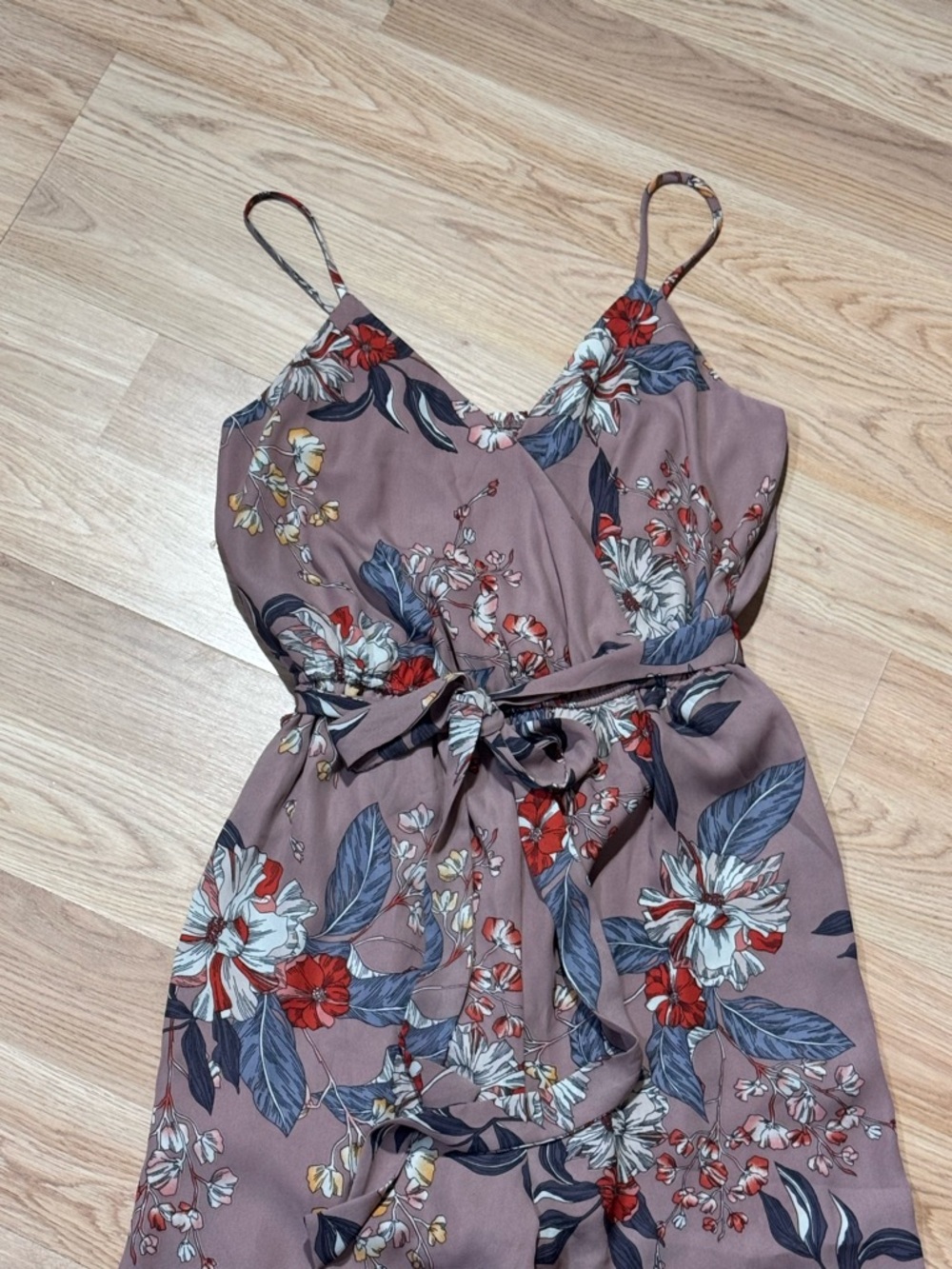 Love Culture | Mauve Floral Wide-Leg Jumpsuit - Picture 5 of 6